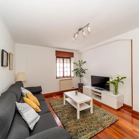 Apartment Altamira, Sea & Mountain *