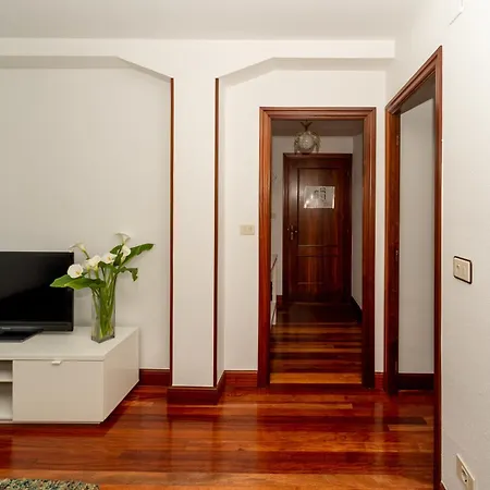 Apartment Altamira Sea & Mountain *