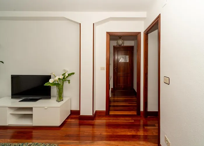 Apartment Altamira Sea & Mountain *